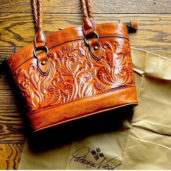 Patricia Nash Zorita Leather Tooled Shoulder Bag Western Boho A27 - Picture 1 of 13